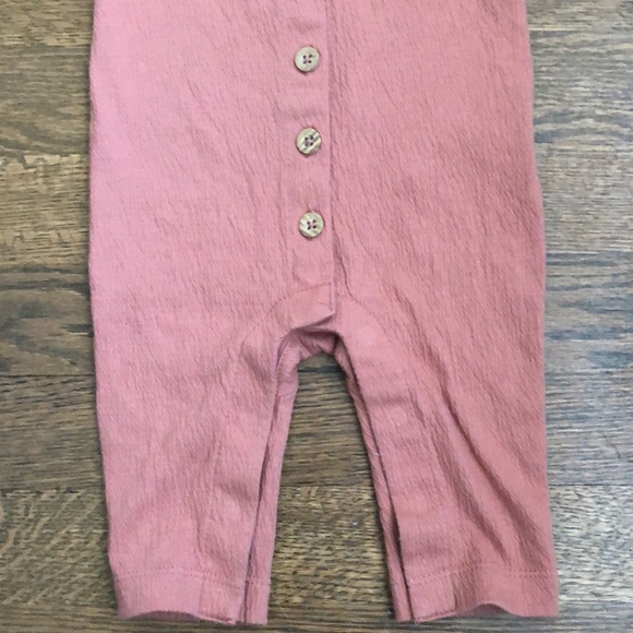 Carters Baby Girl Crinkle Jumpsuit and Bow Headwrap Set, Size 3 Months - Picture 3 of 6